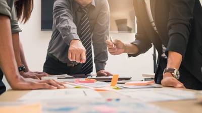 از پنجره کشتی به افق های تازه بنگرید