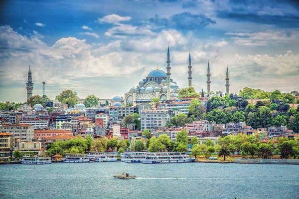 تور استانبول ارزان را از لحظه آخر بخرید