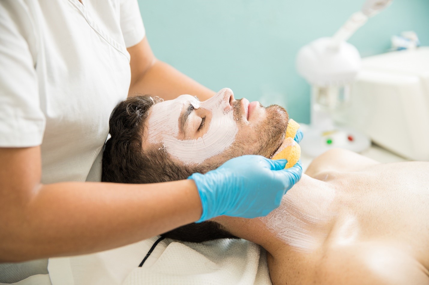 آموزش پاکسازی پوست