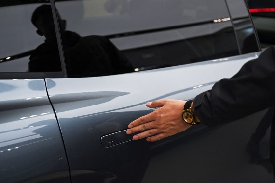 دستگیره های مخفی خودرو ممنوع شد