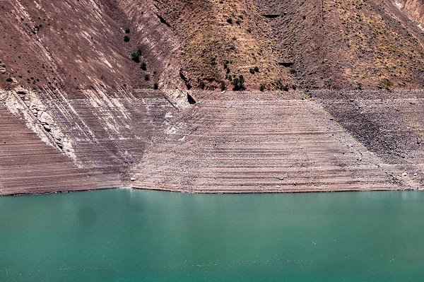 ایران در آستانه &laquo;بحران آب بی سابقه&raquo;؛ آب سدها به زیر ۱۰% رسید
