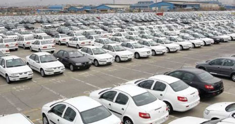 کاهش نقدینگی خریداران علت اصلی کاهش قیمت خودرو در بازار