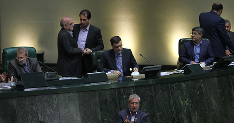 ناجوانمردانه علیه دولت جوسازی می‌کنند