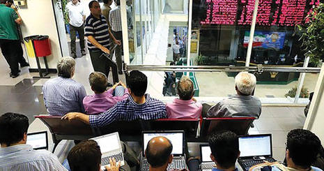 تنور داغ مجامع، رکود سرد معاملات