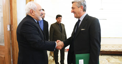 ظریف: ایران بیش از 3 دهه  میزبان پناهندگان است