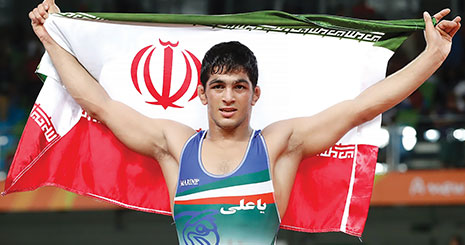 پلنگ طلایی