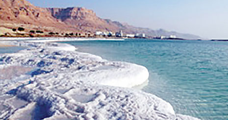  اجرای تاسیسات نمک زدایی  آب دریا 
