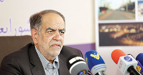 مناطق آزاد روی ریل توسعه