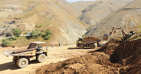 مخالفت ها با معدنکاران وجاهت قانونی ندارد