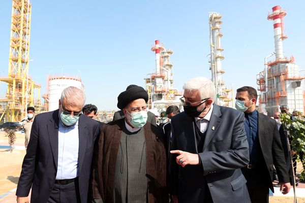 افتتاح پالایشگاه نفت فوق سنگین «پاسارگاد»  قشم با حضور رئیس جمهور