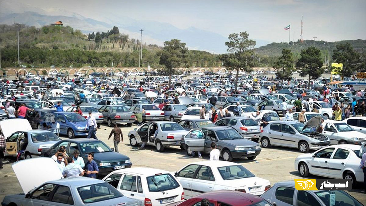 بازار و قیمت خودرو در رکود کامل به سر می برد