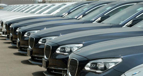 قیمت خودروهای وارداتی در بازه قیمتی بین ۳۰۰ تا ۵۰۰ میلیون تومان