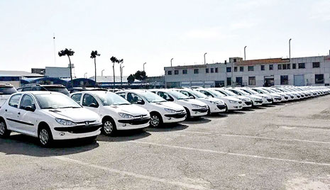 سهم مشتریان عادی از فروش خودروسازان /  رانت چندگانه قیمت خودرو