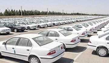 چرا خودروسازان به دنبال افزایش قیمت خودرو هستند؟
