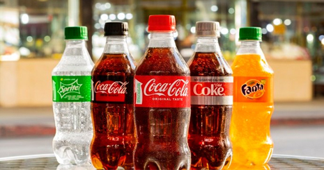 کوکاکولا و استفاده از پلاستیک های بازیافتی برای بسته بندی نوشیدنی