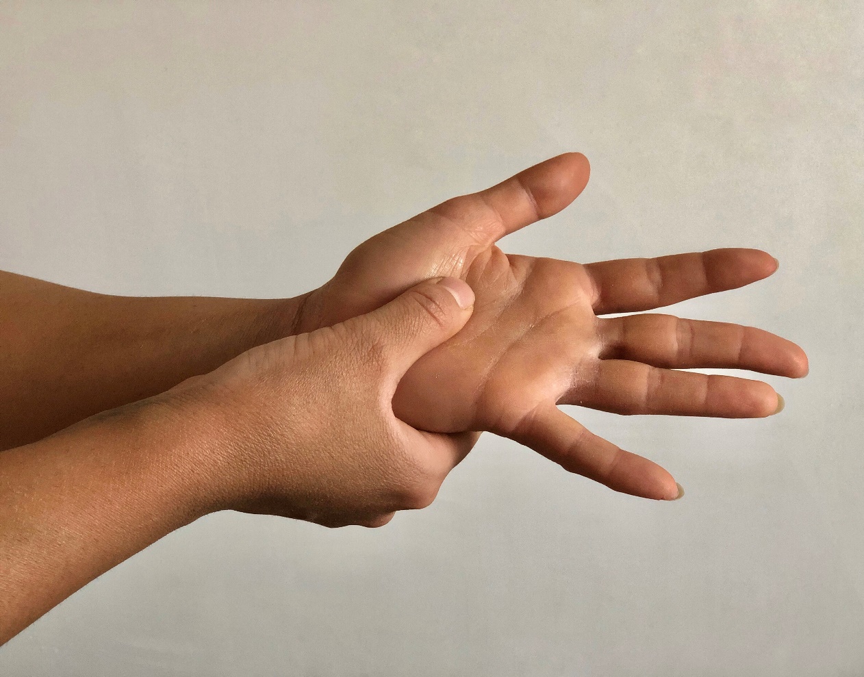 کلینیک تخصصی فوق تخصصی ارتوپدی دکتر میر