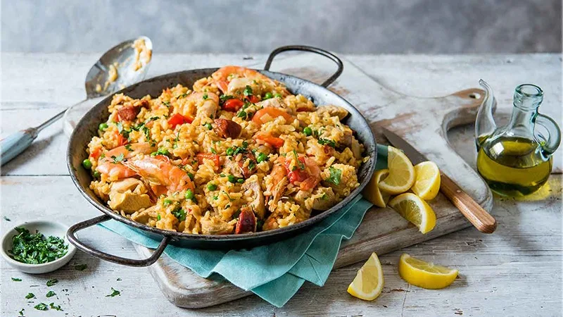غذاهای محلی و بهترین رستوران های بارسلونا