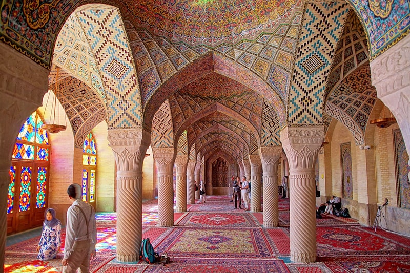 خرید ارزانترین بلیط رفت و برگشت به شیراز