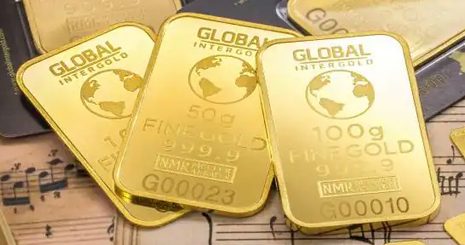 نوسانات قیمت طلای جهانی در فروردین ۱۴۰۱
