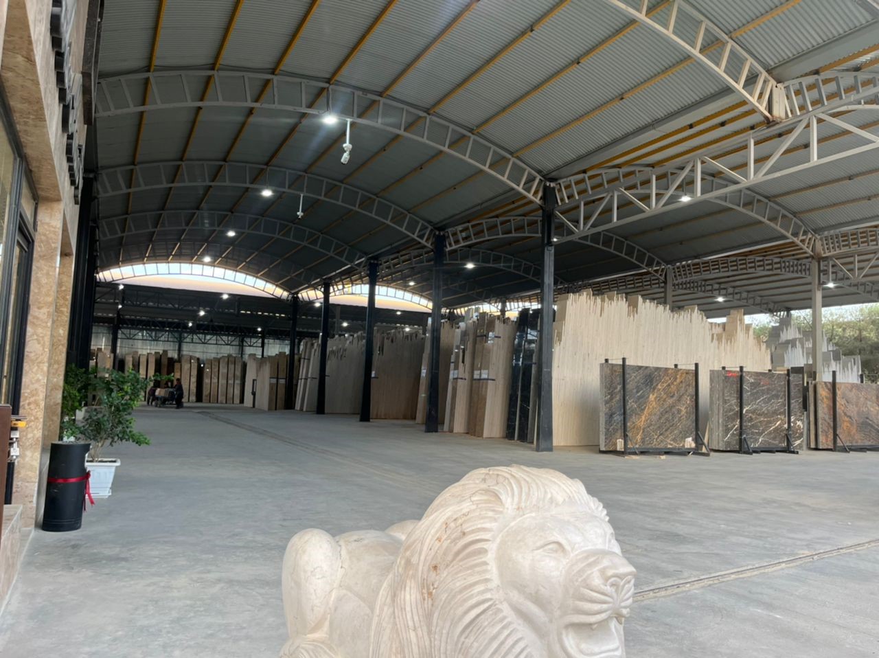 خرید سنگ ساختمان