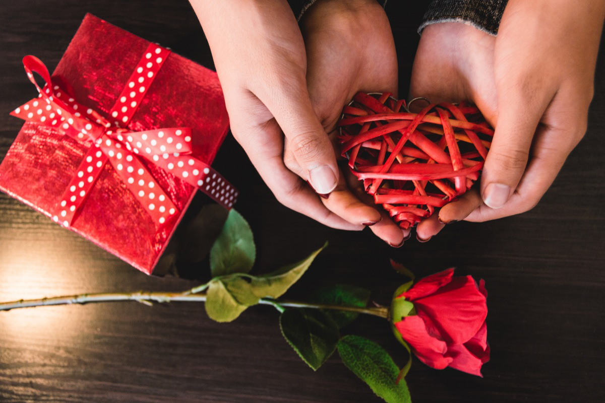 ولنتاین چیست و چرا بهترین زمان برای خوشحال کردن عزیزانمان است؟