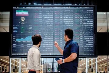 ریزش شاخص کل بازار بورس در آخرین روز کاری هفته