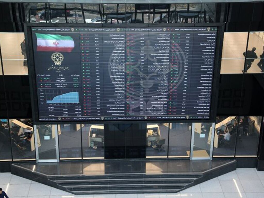 شاخص کل بازار بورس قرمز پوش شد